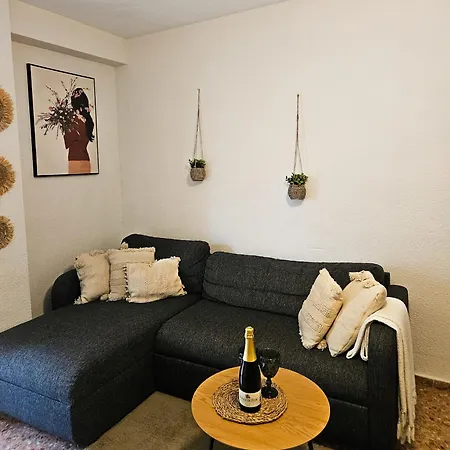Apartment 21 Calle Jardin